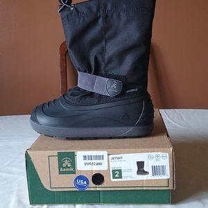Kamik boys waterproof winter boots size 2